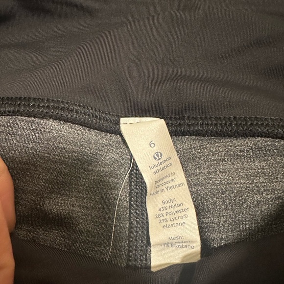 Lululemon Inspired Tight II - Picture 2 of 4